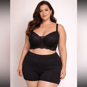 XOXO Black Lace Bra Crisscross Detail Woman’s size 38DD